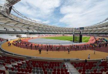 Több ezer fő vette birtokba a világbajnokság előtt a Nemzeti Atlétikai Központot
